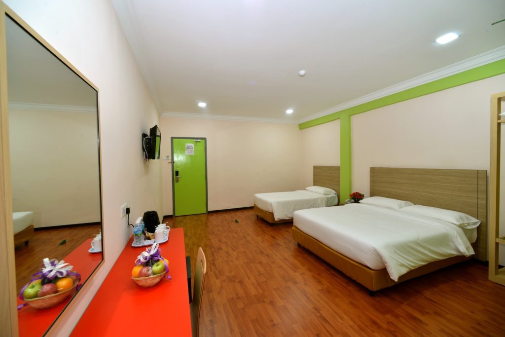 Premium Triple | Classic Hotel Kuantan