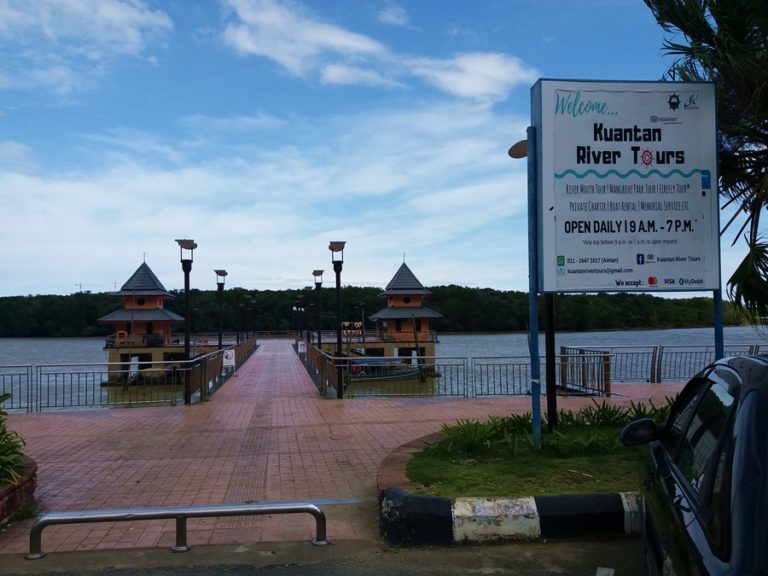 Kuantan River Cruise